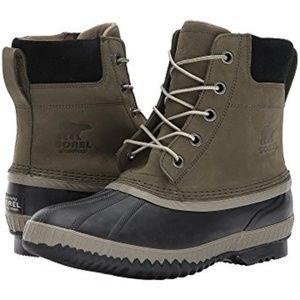 Sorel Cheyanne II , pristine and new, still in box